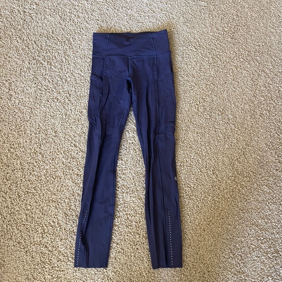 Lululemon Navy Leggings - Picture 1 of 4